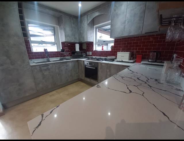 3 BEDROOM HOUSE FOR SALE IN WOODLANDS